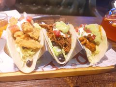 -Famous肥猫墨西哥音乐餐吧(五棵松华熙LIVE店)