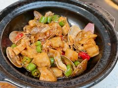 啫啫泰式花蛤莲藕丁-肥仔文澳门猪骨煲(南京西路店)