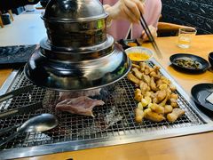 -肉甲韩国木炭烤肉(新壹街1店)