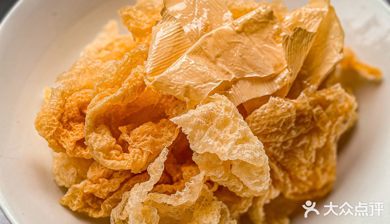 冬日大进补，药膳醉鸡煲