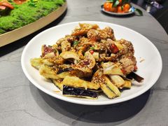 茄子拌海鲜-李氏疙瘩汤·本地海鲜·老烟台菜(所城里店)