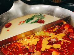 -湊湊火锅·茶憩(打浦桥日月光店)