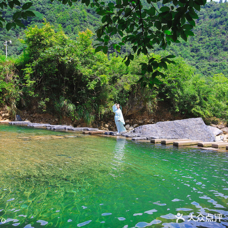 安徽周边避暑胜地：石台牯牛降景区