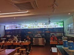 大堂-刘记羊汤·烧饼夹肘子