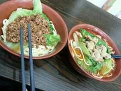 红味炸酱面-天府面庄(天平路店)