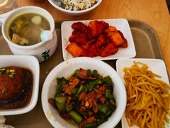 农家小炒肉-老乡鸡(武汉中南梅苑小区地铁站店)