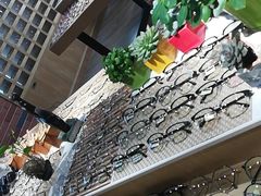 -A380视光·蔡司眼镜店(锦艺城店)