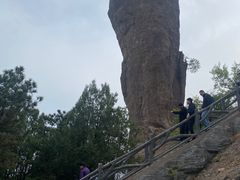 -磬锤峰森林公园