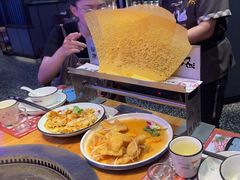 -山河屯铁锅炖·非遗东北菜(南山店)