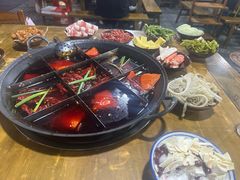 -正南齊北重庆老火锅(光华村直营店)