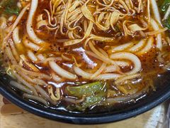 -三品阁过桥米线(万达店)