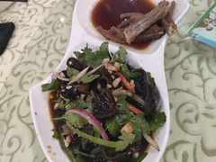-鹏城人家海鲜酒家·23年老字号(较场尾店)