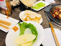 -佬土鹅肠火锅(解放路店)