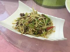 -东馆和天下特色餐饮(工农店)