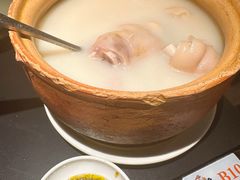老妈蹄花汤-麻六记(凤凰汇店)