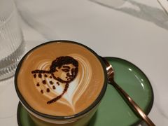 -潮一不贰·法式甜品·生日蛋糕·西式简餐(外滩店)