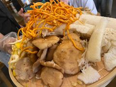 -菌乡缘·野生菌蒸汽鱼火锅(江边夜市店)