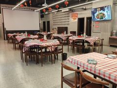 -洪霞餐馆·川菜·鲜货现炒(两江春城店)