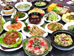-老船夫婚宴婚庆会馆(延吉路店)