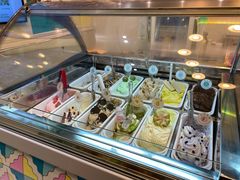 自助取餐区-柠檬车露(卖草地店)