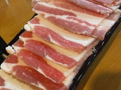 -果松木炭酸菜铜火锅·外婆参鸡汤