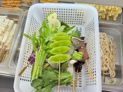 -万记麻辣烫国展总店
