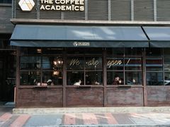 -The Coffee Academïcs(铜锣湾店)