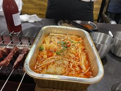 -麦凯伦烧烤·精酿超级工厂店(金桥总店)
