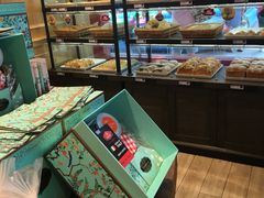 面包甜点陈列柜-TOUCH泰奇(奉贤宝龙城市广场店)