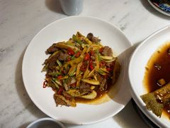 摔打黄牛肉-径山十八道·风味民间菜(杭州总店)