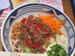 -鑫花溪牛肉米粉(印象水街都心荟店)