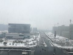 -浙江星杭奔驰4S店(海创园店)