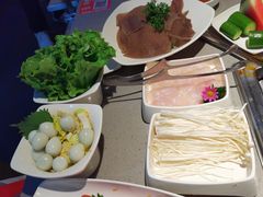 -海底捞火锅(银泰中心店)
