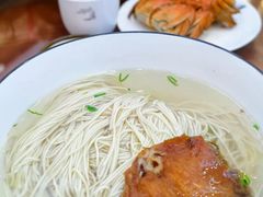 -百年老字号·观振兴蟹黄面·三虾面·苏式面(观前街富仁坊巷店)