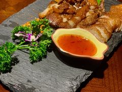 纳西烤山猪-觅山云南菜(泊富ICITY店)