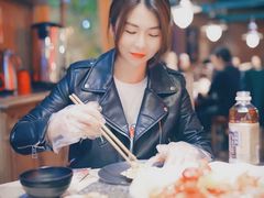 -沪小胖小龙虾(淮海中路旗舰店)