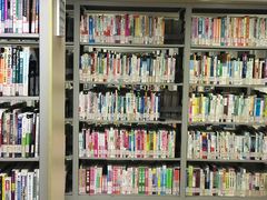 -上海市静安区图书馆(新闸路馆)