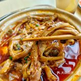 摩天轮下气氛组大排档