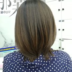 -变画·发型STUDIO
