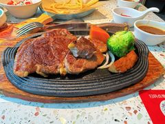 -战斧牛排餐厅(百盛优客店)