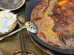 -黄潇洒老火锅(九眼桥宏济巷店)