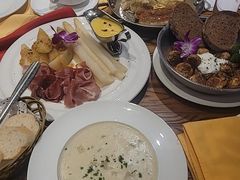 -申德勒加油站餐厅(三里屯北小街店)