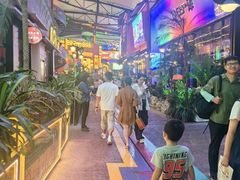 -Famous肥猫墨西哥音乐餐吧(五棵松华熙LIVE店)