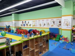 -小岳飞儿童训练馆(华腾店)