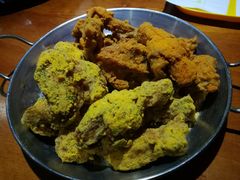 双拼炸鸡-BHC炸鸡(明洞总店)