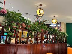 -江城小馆陕南妈妈菜·全球旅行餐厅(钟楼店)