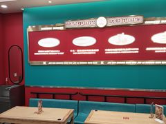 -塔斯汀中国汉堡(徐汇汇京广场店)