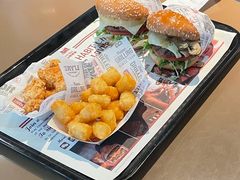 -The Habit Burger Grill 哈比特汉堡(复兴soho店)