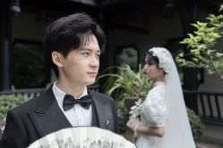 -黑马婚纱摄影