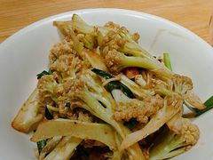 -湘阁里辣(南岭购物广场店)